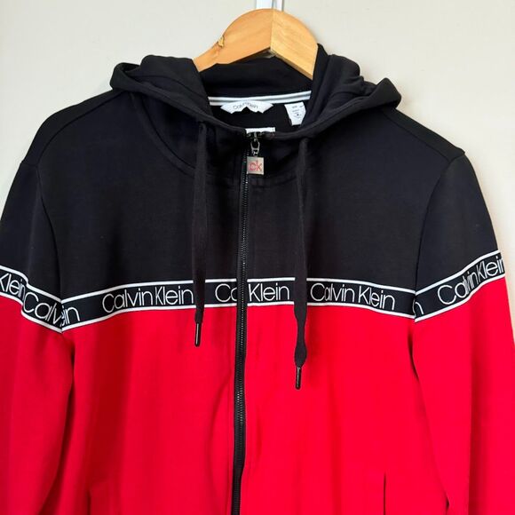Calvin Klein Large Black Red Tech Jersey Jacket w Hoodie Full Zip Activewear - Picture 3 of 12